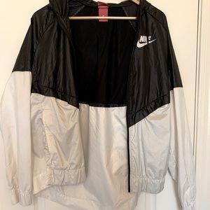Nike wind breaker